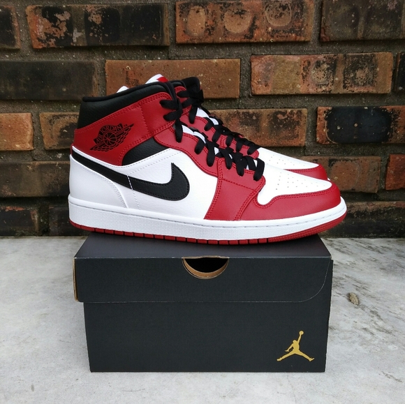 Jordan Shoes - Air Jordan 1 Mid Chicago Sneakers